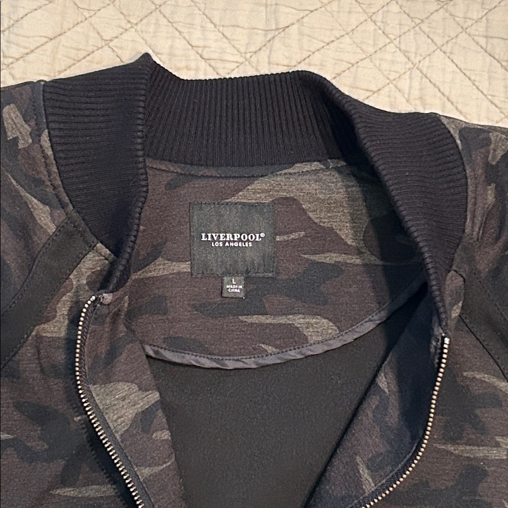 Liverpool Camouflage Bomber Jacket - Picture 6 of 13